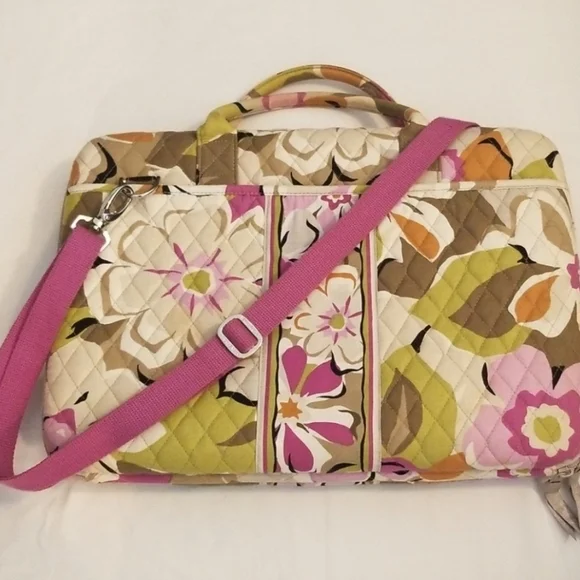 💻Vera Bradley Laptop Case💻 - Picture 2 of 4